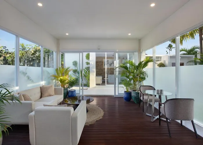 Pesaro Villas, Collection By Portier
