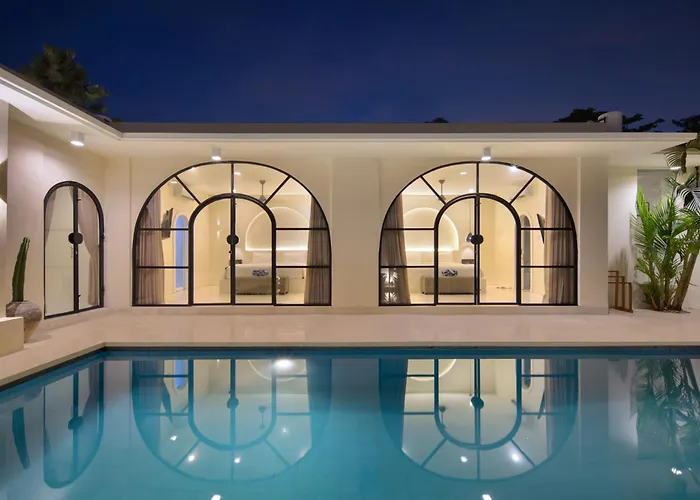 Pesaro Villas, Collection By Portier